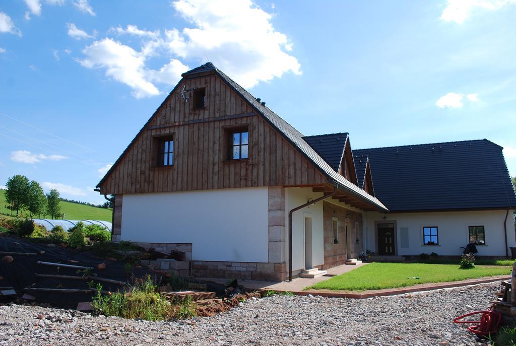 Statek Pod Lipou Hotel Pilníkov Buitenkant foto