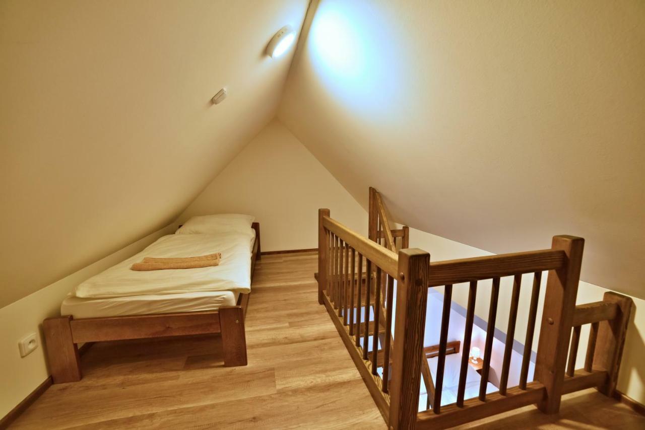 Statek Pod Lipou Hotel Pilníkov Buitenkant foto