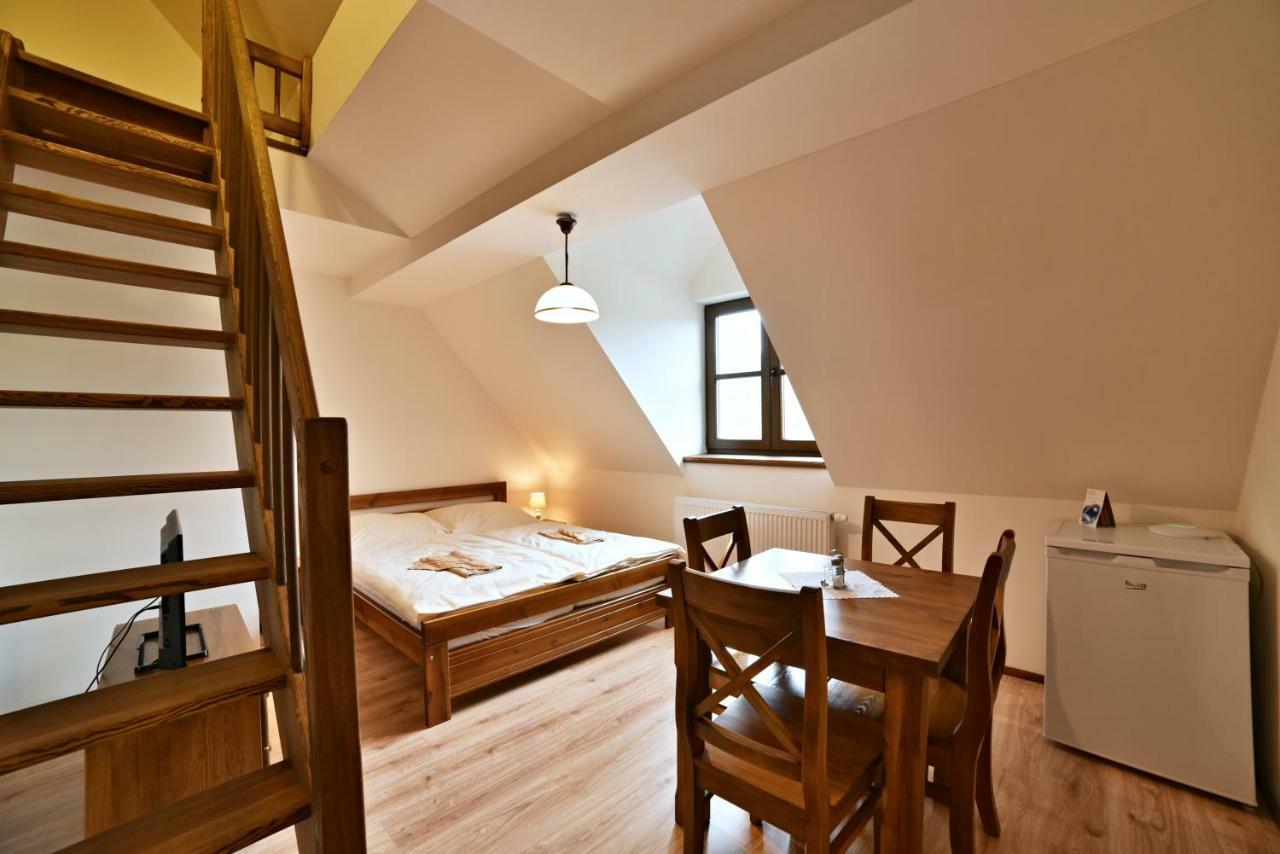 Statek Pod Lipou Hotel Pilníkov Buitenkant foto