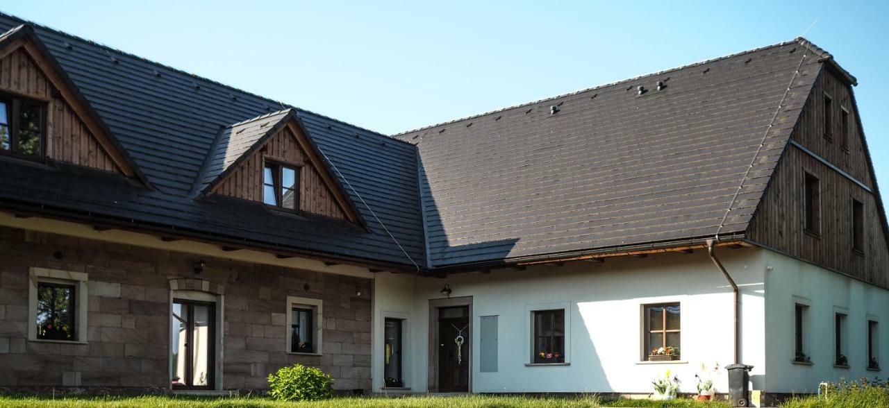 Statek Pod Lipou Hotel Pilníkov Buitenkant foto